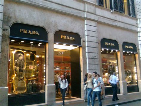 negozio prada rome